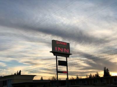 Sunset Inn Grants Pass Exteriér fotografie